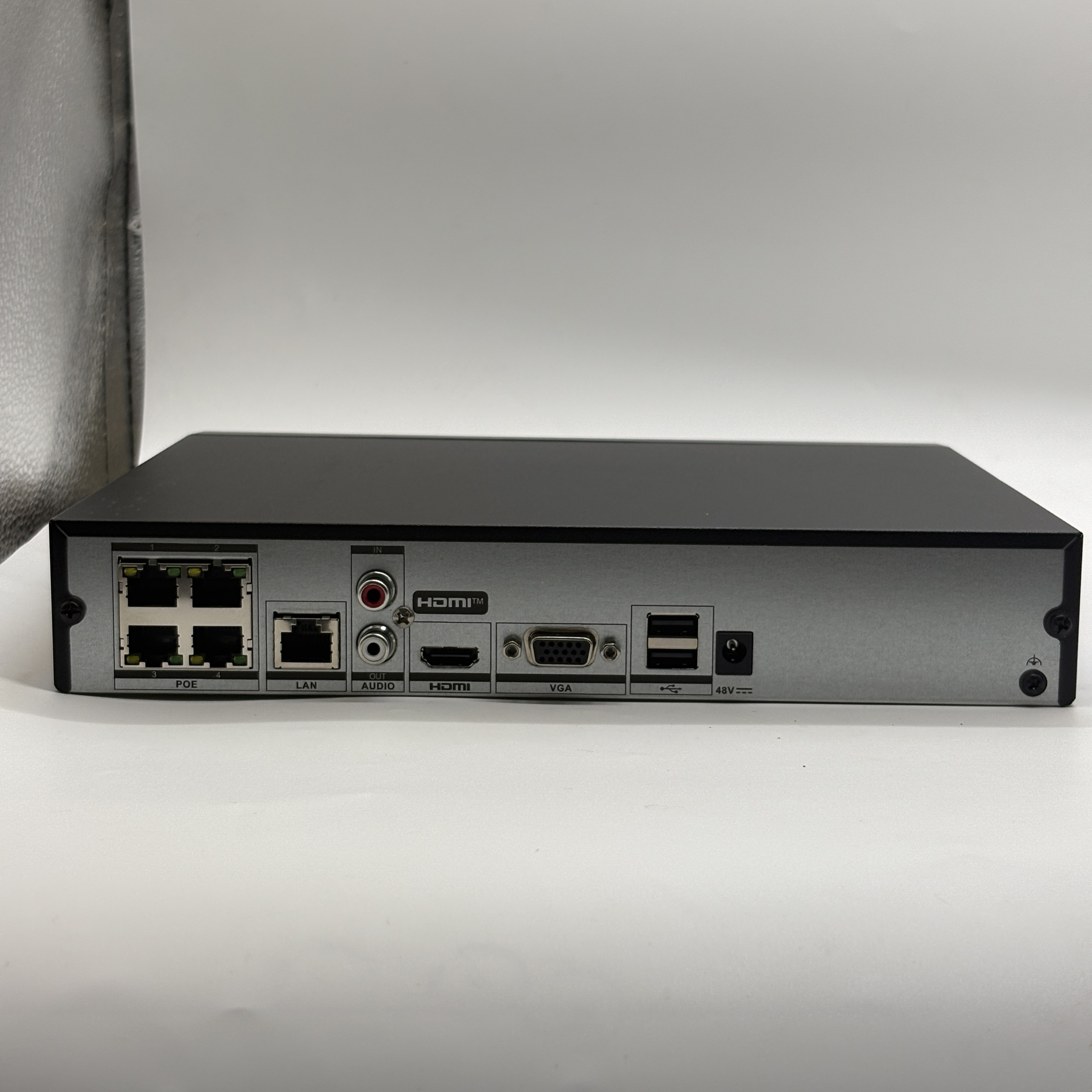 Hikvision DS-7604NI-Q1/4P(E) 4 - Home Security Business 리뷰 및 가격